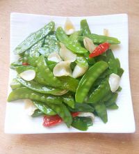 荷兰豆炒百合