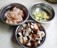 香菇鸡肉面