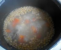 红萝卜双豆排骨汤