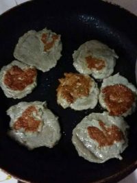煎鱼肉饼