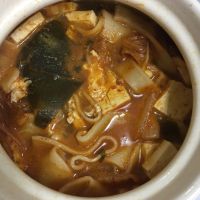 泡菜豆腐面片锅