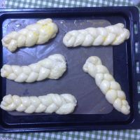 炼奶辫子面包