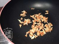 老菜脯猴头菇核桃炒饭