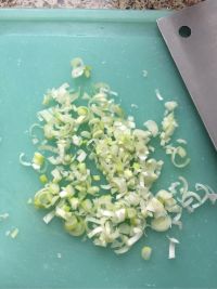 炸猪肉丸子