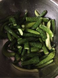 腌小黄瓜