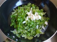 凉拌香芹百合香干
