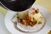 蒜蓉粉丝蒸虾夷贝