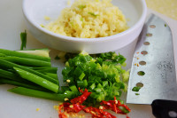 蒜蓉粉丝蒸虾夷贝