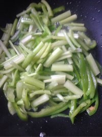 芹菜土豆丝