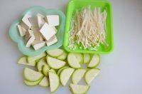 韩式金针豆腐酱汤