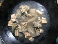 猪肺筒骨莲藕汤