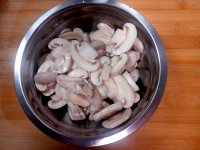 韭菜炒口蘑