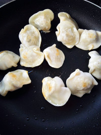 煎饺--速冻水饺