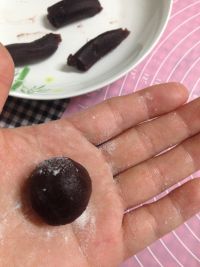豆沙菊花酥