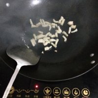肉丝菌菇汤