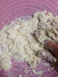 豆沙菊花酥