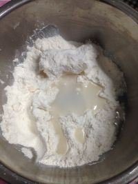 豆沙菊花酥