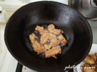 小酥肉蒸碗