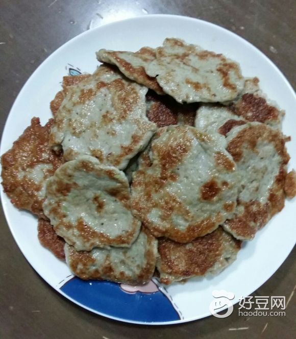 煎鱼肉饼