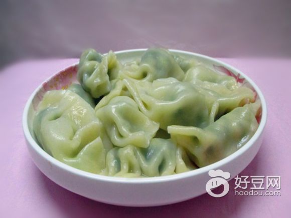 芹菜水饺