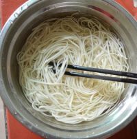 干豆角五花肉捞面