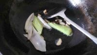 黄花鱼炖豆腐