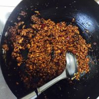 姥爷的北方食堂炸酱面