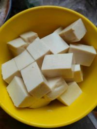 鲫鱼豆腐汤