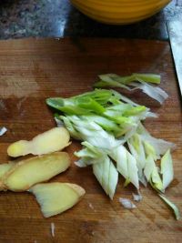 鲫鱼豆腐汤