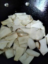 杏鲍菇炒肉片