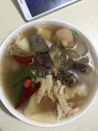 羊杂面汤