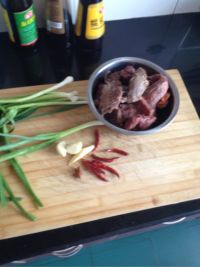 碎肉炖汤