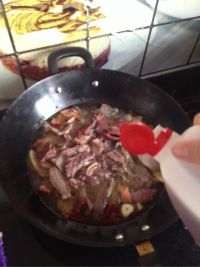碎肉炖汤