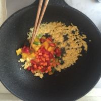 三色椒蛋炒饭