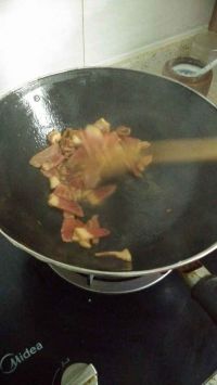 杏鲍菇炒肉