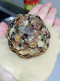 传统五仁月饼