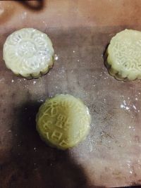 传统五仁月饼