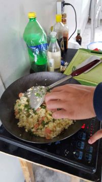 火腿肠鸡蛋炒饭