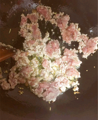 肉炒香菇丁