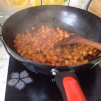 鸡汁土豆焖饭之电饭煲