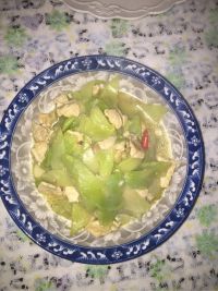 莴笋炒肉片
