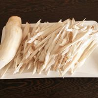 剁椒素炒杏鲍菇