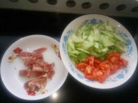 黄瓜西红柿炒肉
