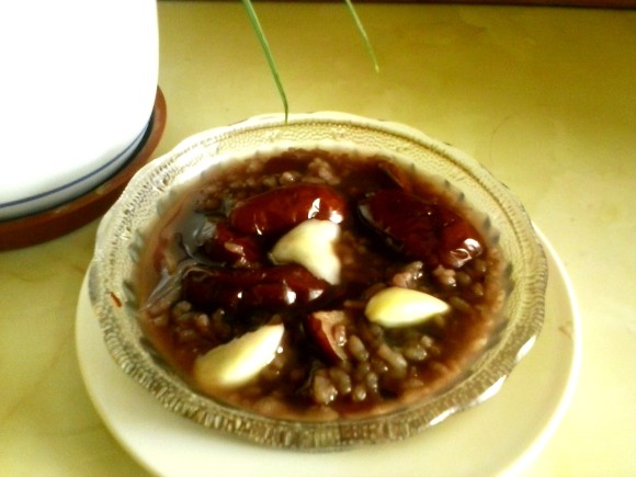 红枣百合黑米粥