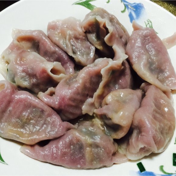 紫薯面三鲜水饺