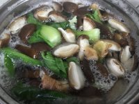 香菇豆泡青菜煲