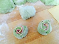 菠菜培根芝士卷