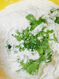 菠菜培根芝士卷