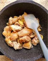 香菇板栗烧鸡