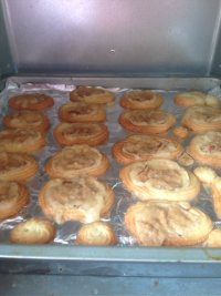 糖霜罗马盾牌饼干